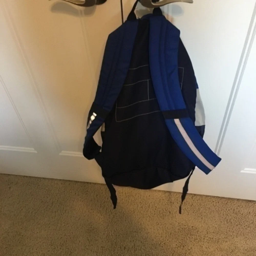 Boys Tommy Hilfiger backpack GUC
